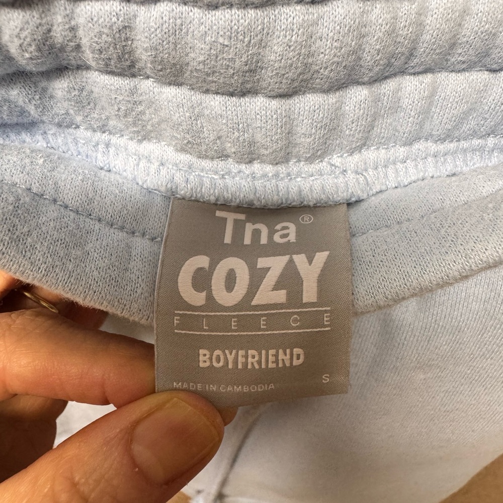 Aritzia TNA Cozy Fleece Perfect Micro Skirt - Picture 4 of 6